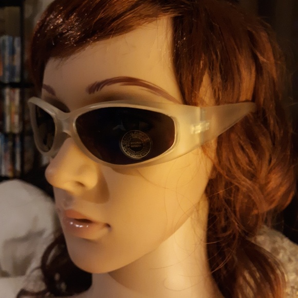 Unisex Clouded Clear Plastic Frame Sunglasses - Picture 4 of 7